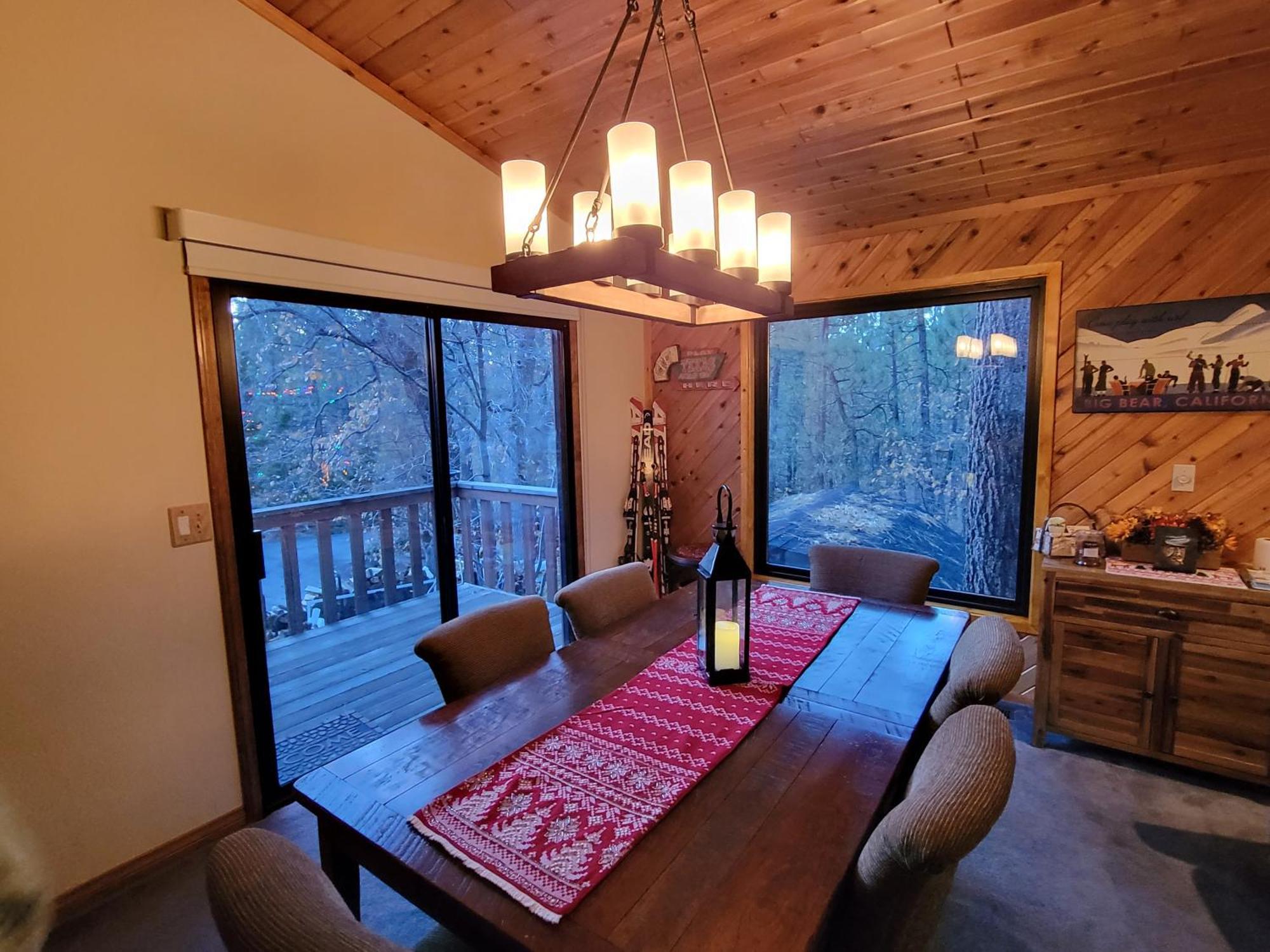 Four Seasons Getaway-Private Hot Spa With Pine Tree Views-Walk To Village And Pineknot Trailhead-Plus King Bed! Big Bear Lake Eksteriør billede