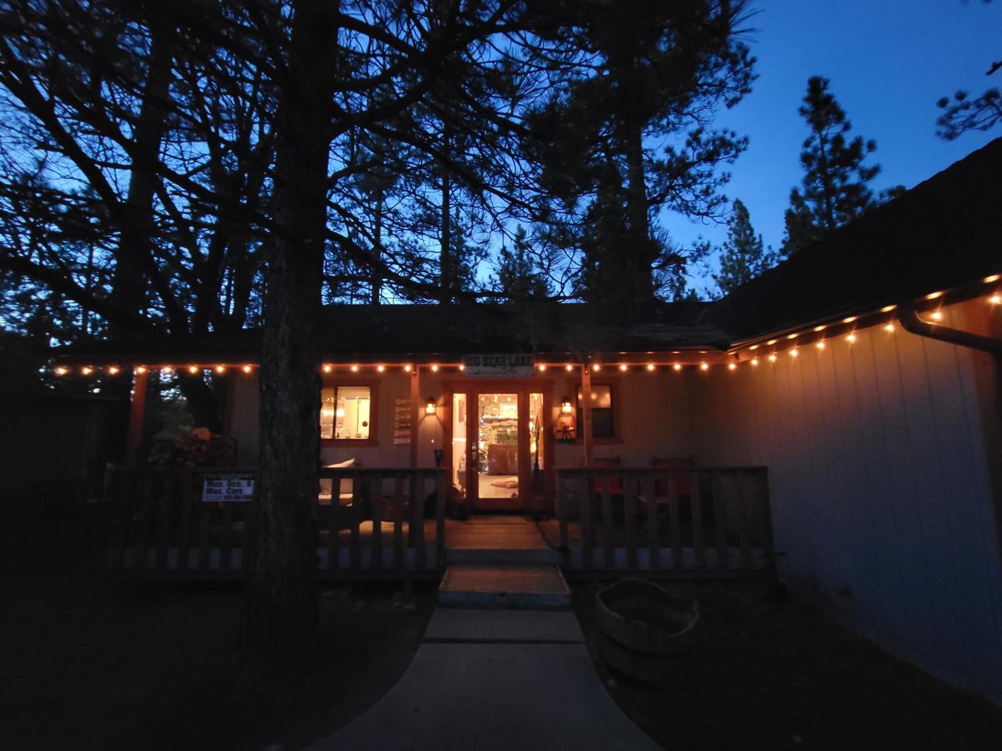 Four Seasons Getaway-Private Hot Spa With Pine Tree Views-Walk To Village And Pineknot Trailhead-Plus King Bed! Big Bear Lake Eksteriør billede